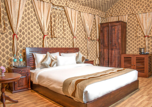 Luxury Glamp Cottages